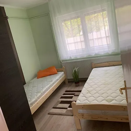 Дом отдыха Eoetvoes Vendeghaz Хайдусобосло