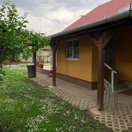 Eoetvoes Vendeghaz *