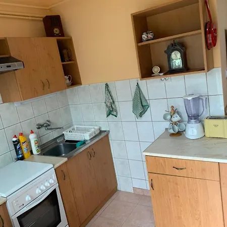 Eoetvoes Vendeghaz Хайдусобосло